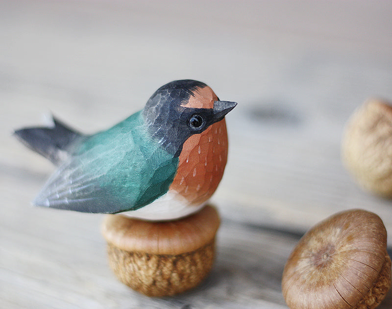 Elegant Swallow Figurine - Handcrafted Home Decor