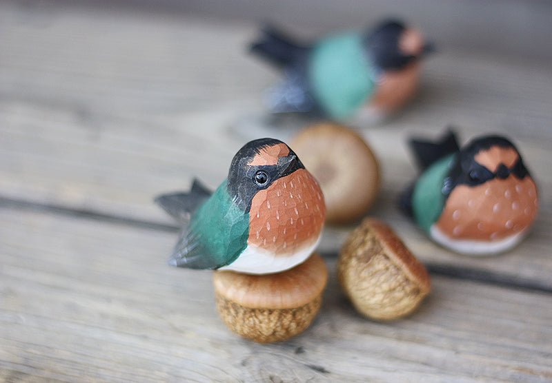 Elegant Swallow Figurine - Handcrafted Home Decor