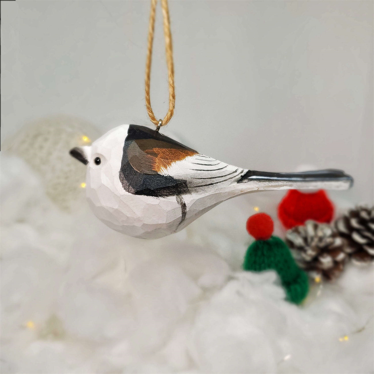 Long-tailed tit Carved and Painted Wooden Bird Ornaments