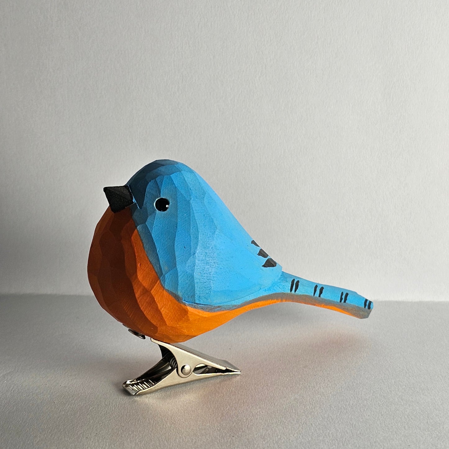 Oostelijke sialia clip-on vogelornament