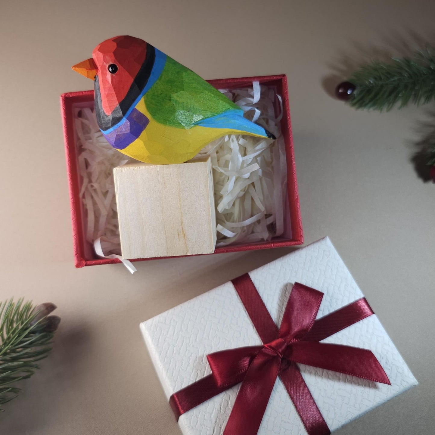 Figurine d'oiseau avec coffret cadeau