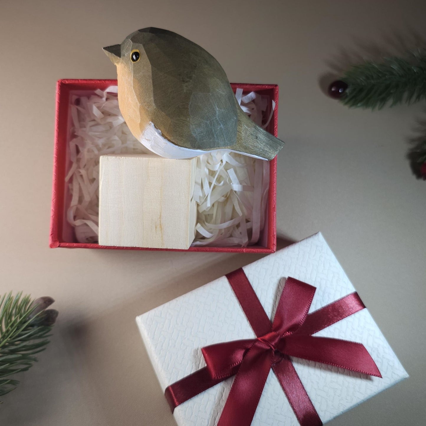 Figurine d'oiseau avec coffret cadeau