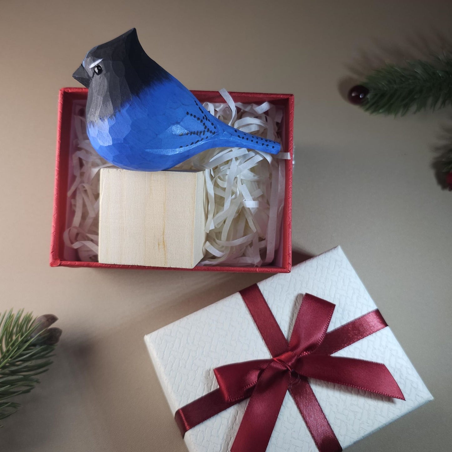 Figurine d'oiseau avec coffret cadeau