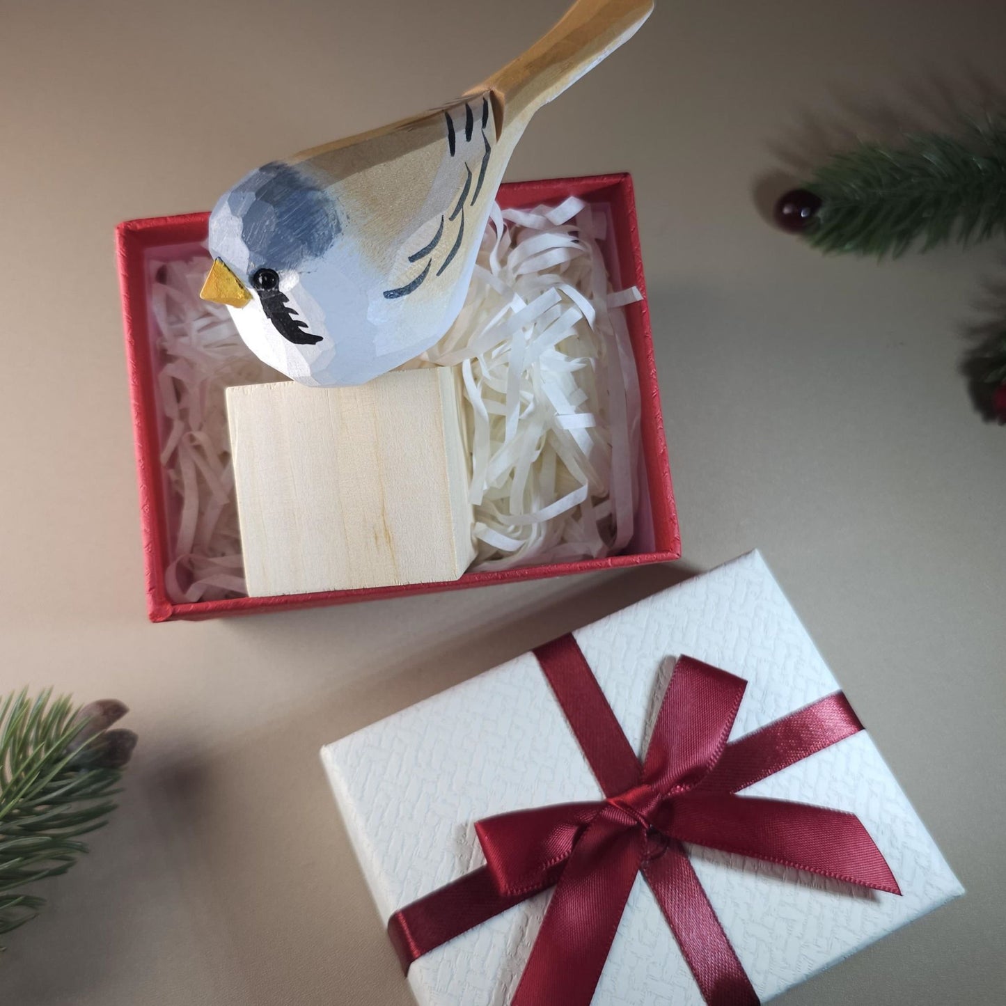 Vogelbeeldje met geschenkdoosset