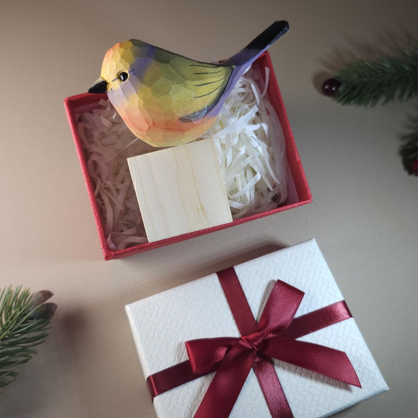 Vogelbeeldje met geschenkdoosset