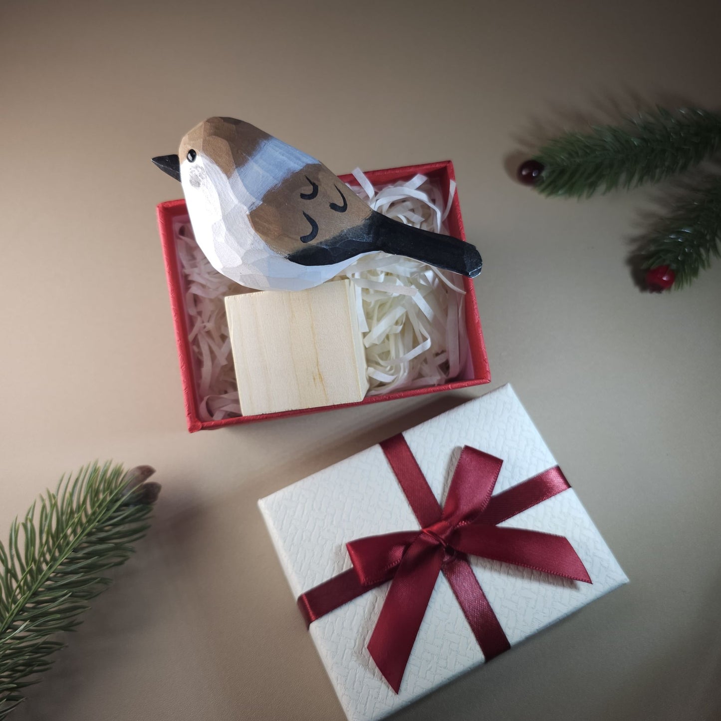 Vogelbeeldje met geschenkdoosset