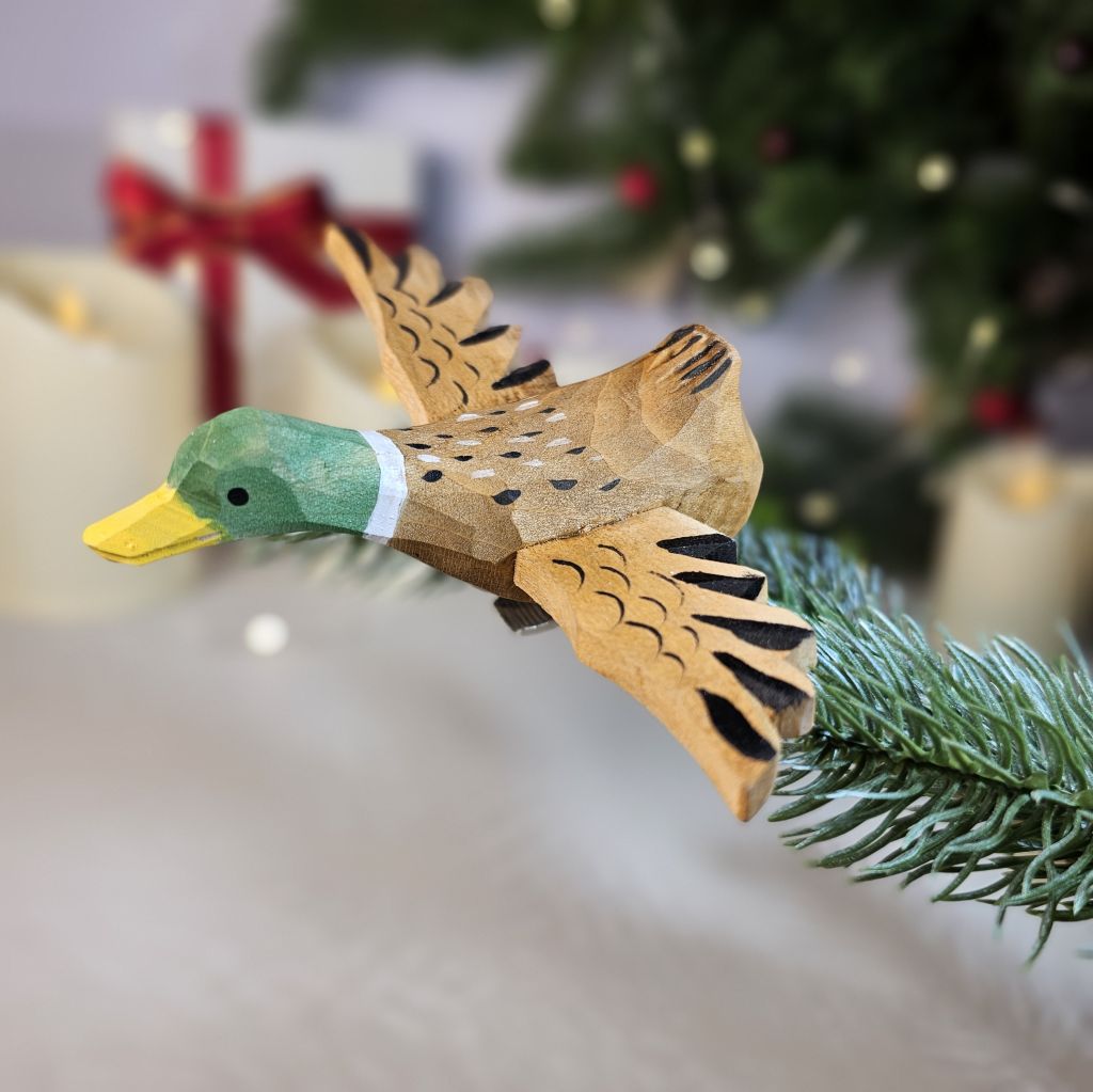 Ornement d'arbre de Noël à clipser en bois de canard colvert