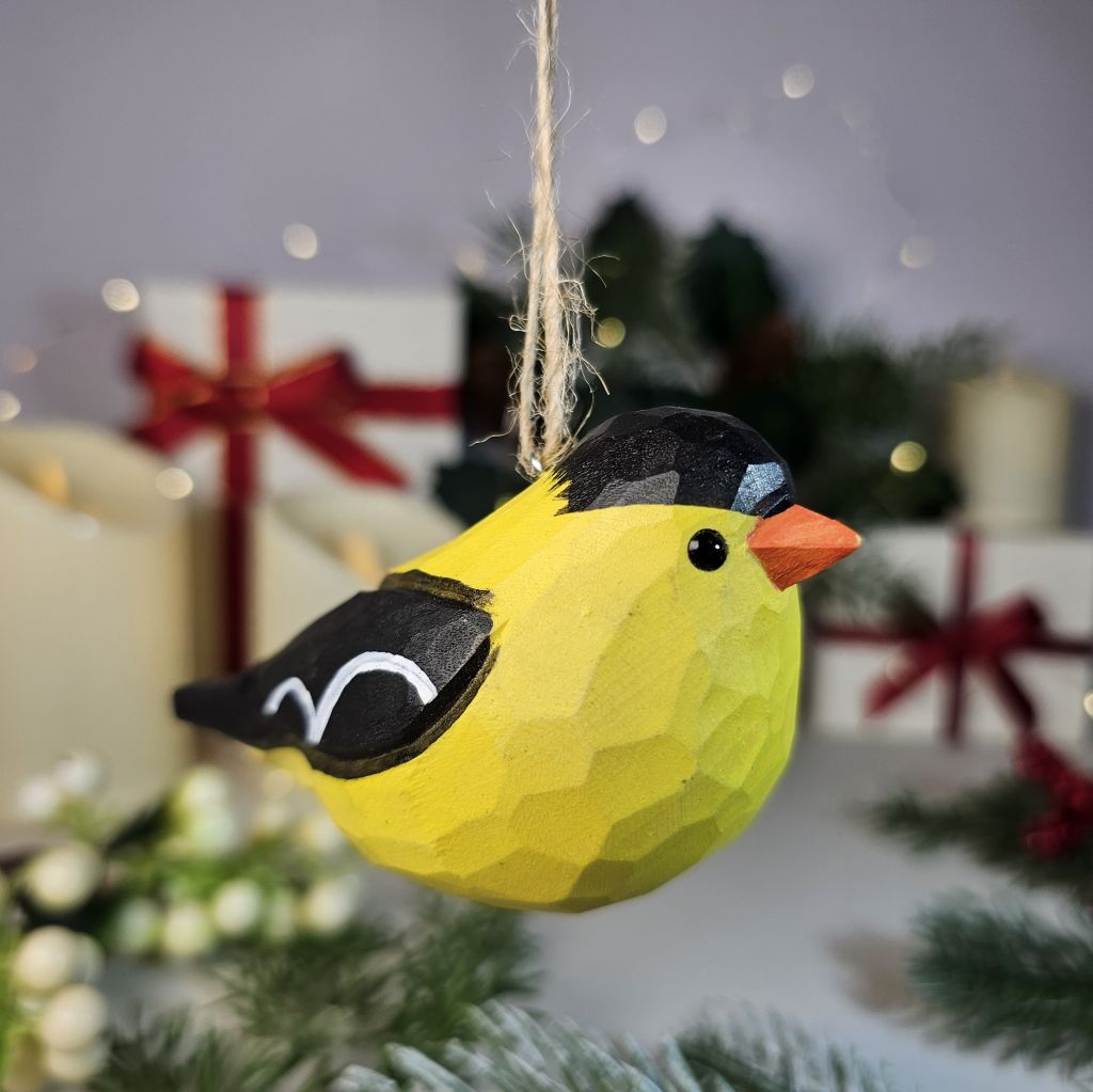 Amerikaanse distelvink houten hangende kerstboomornament