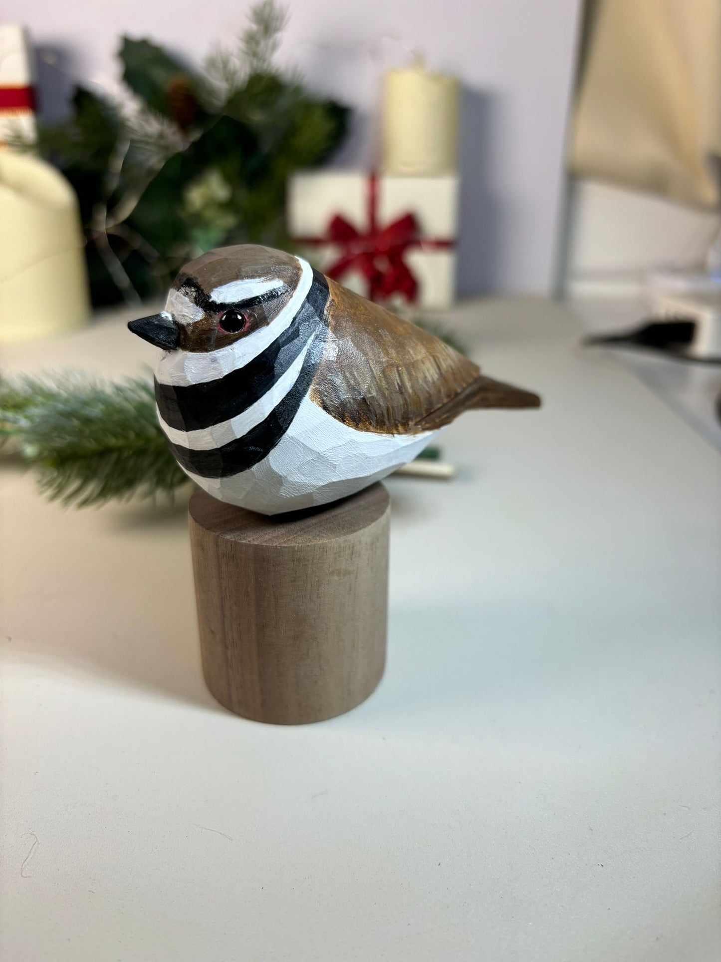 killdeer-Custom-Sculpted Hand-Painted Birds