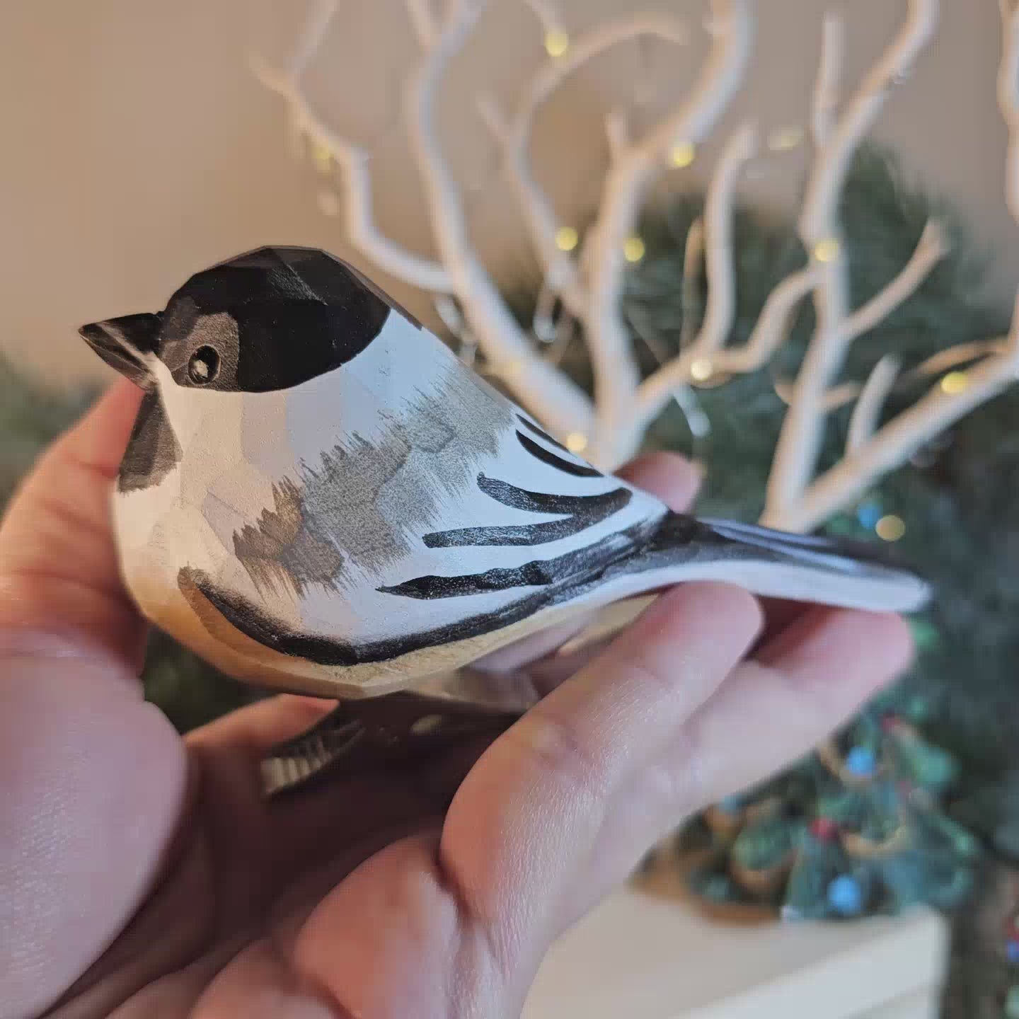 Black-capped Chickadee Clip-on Ornament – Basswood – PAINTEDBIRD.SHOP